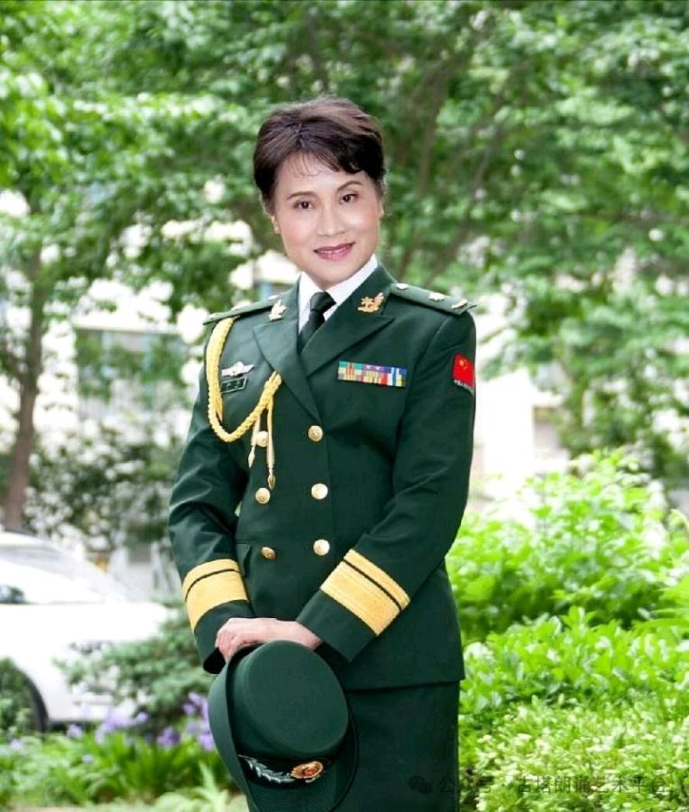 女兵晨读*暖人心 ‖ 作者/余育华 朗诵/ 田洁（图4）