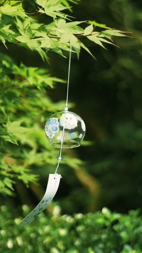 《风铃》作者:桃源主人【主播:悠闲】【桃源国际诗歌文化传媒】用声音传递温暖以诵读致敬人生♬（图7）