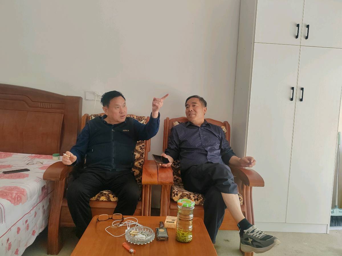 诵云中鹤/文金色中国《一次难忘的战友情谊》（图2）