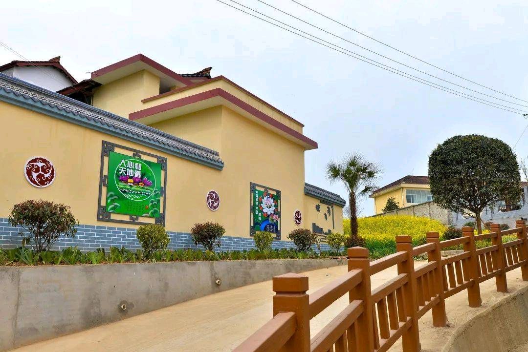 中华诗艺社江西分社·格律诗词精品鉴赏【全国文明村·彭泽县天红镇团结村·专刊】总第1620期（图13）