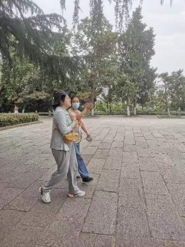 她的讲解让游客重上黄鹤楼(每周“志愿服务之星”:商晓玲)作者周智敏(图3)