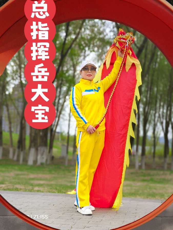 彩绸舞盛装迎五一 再点亮长春伊通河（图3）