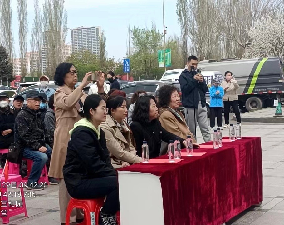 这里的歌声叫“牢记嘱托”——宜和园社区我们的中国梦和文化进万家活动纪实,作者长久(图4)