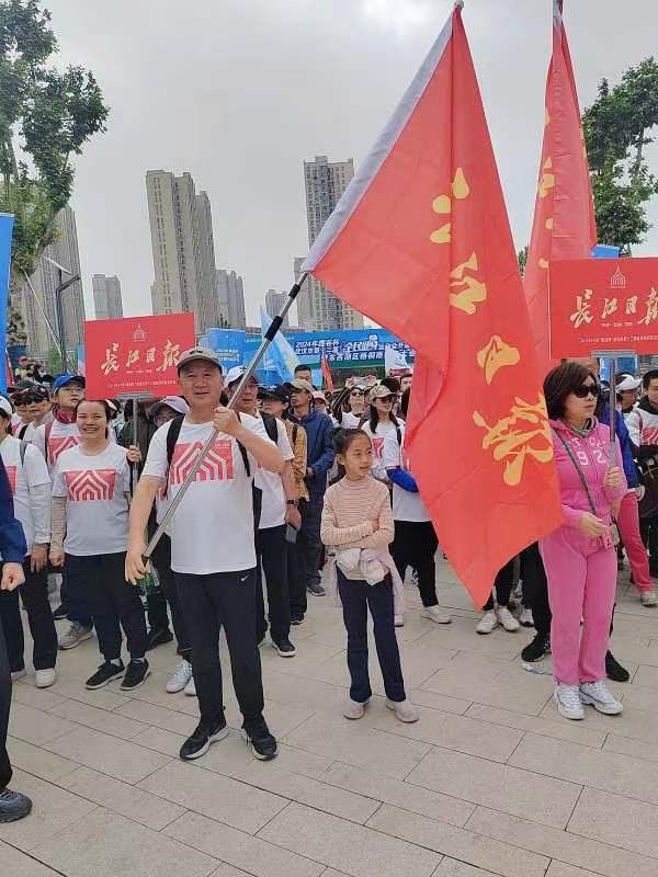 五一徒步梧桐雨,作者周智敏