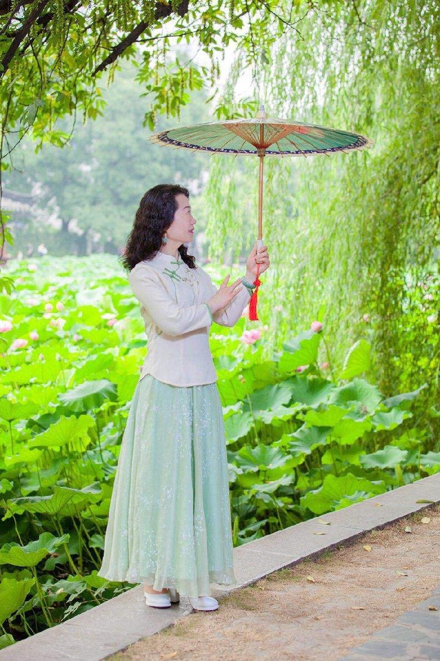蝶恋花-柳色青新天湛蓝(组合)词||李振林(图9)