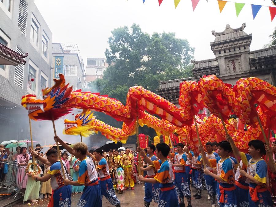 万人空巷天后诞 非遣传承龙潭村(图8)