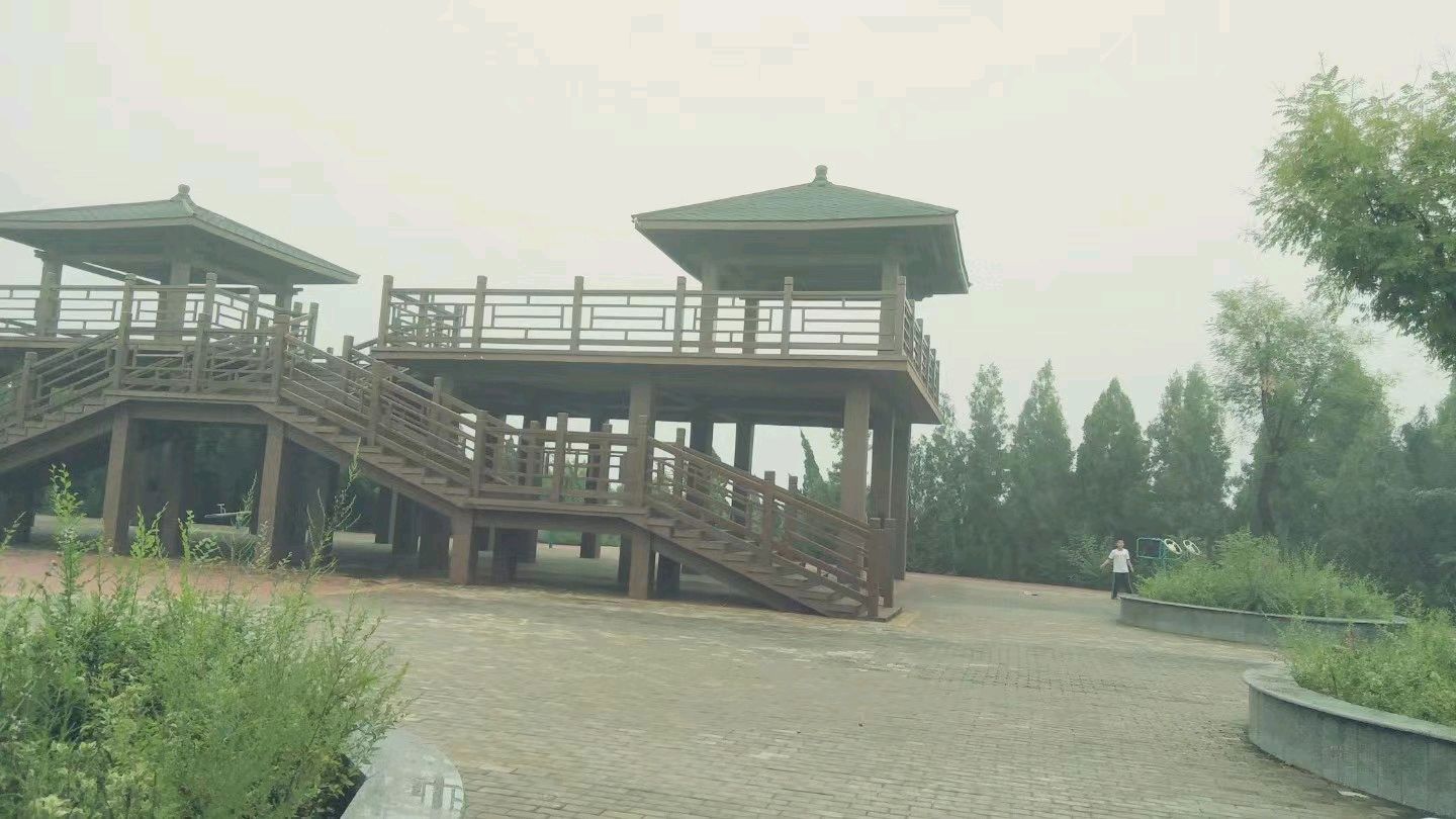 荐赏《登香鹿山》/作者/王芳/《新华文学社》个人专辑/编辑:文苑牧童/都市头条（图6）