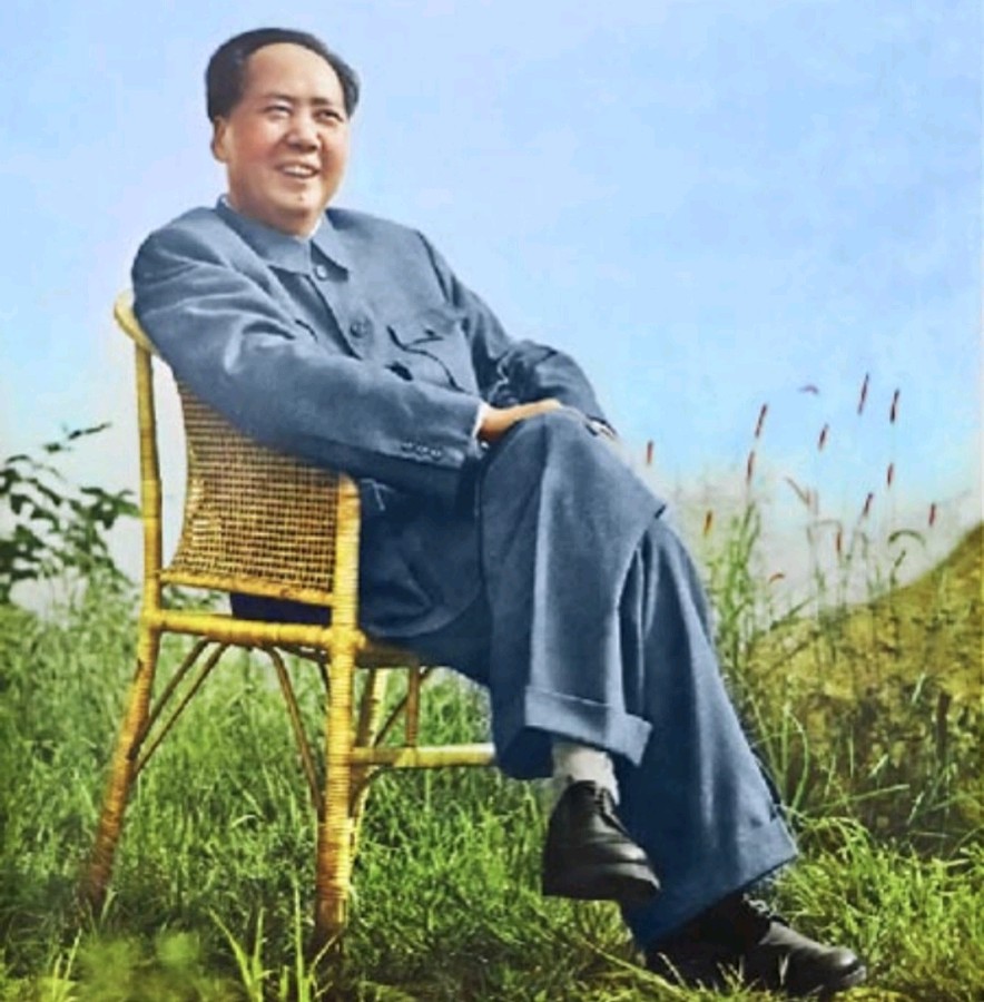 读伟人诗词 看一代天骄（图3）