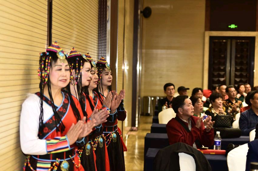 山东知青开启首届旅居康养之旅活动(图47)