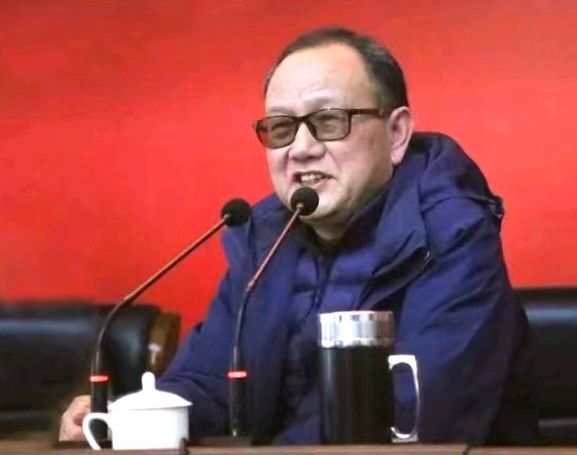 名家名作诵读‖如饮醇醪回味悠长——李孟渊旅法诗稿序‖作者/李元星‖主播/孙天虹‖陕甘青藏头条（图2）