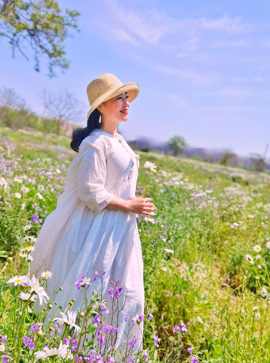 《春逝》文/ 张凤玲 诵/ 老菩提(图8)