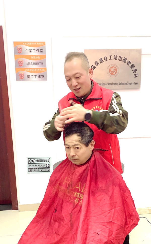 为了伟大的母亲……哈尔滨市松北新区太阳岛街道中海江城社区纪念母亲节活动纪实,作者菩提花(图11)