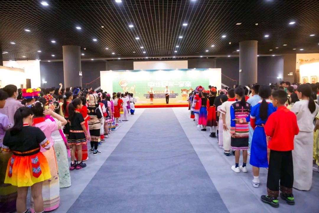 【允美教育集团】石榴花开美京城,馆校共育手拉手中华民族一家亲 西双版纳州允景洪小学(图10)
