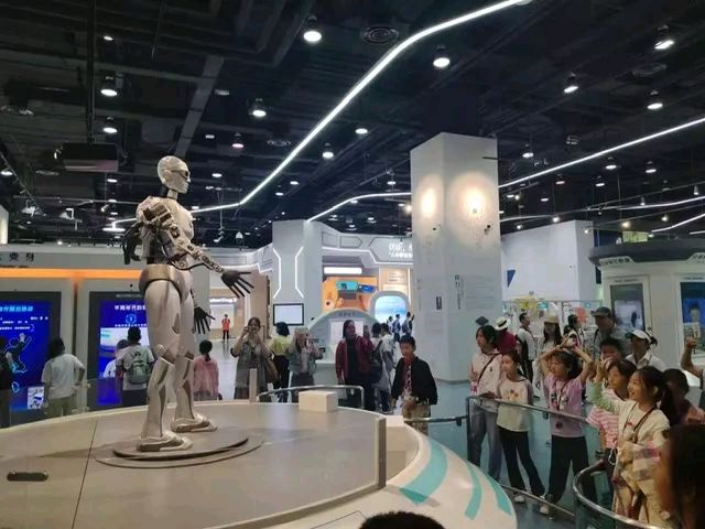 【允美教育集团】石榴花开美京城,馆校共育手拉手中华民族一家亲 西双版纳州允景洪小学(图13)