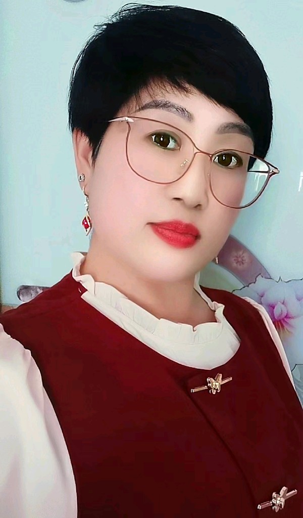荐赏:我总会……(外二首)//作者:万国霞//《民族诗魂》征稿//都市头条(图9)