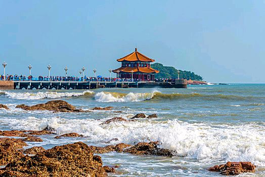 【新山东文学社】《青岛栈桥》作者/王连清 主播/天空（图3）