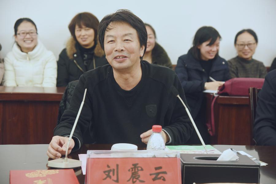 中外三名人拷问：教育的目的是什么？（图6）