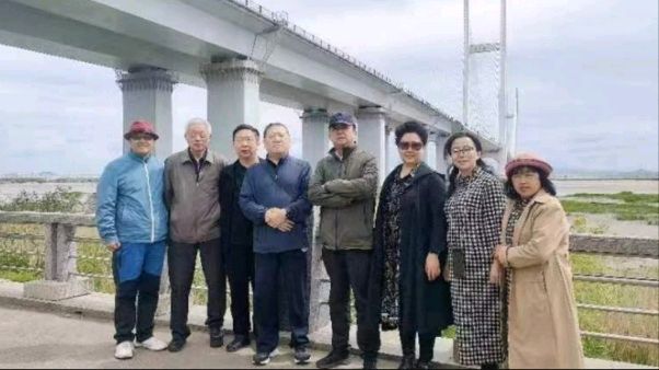 全程陪伴 情满丹东——记金色岁月艺术团三日游（图3）