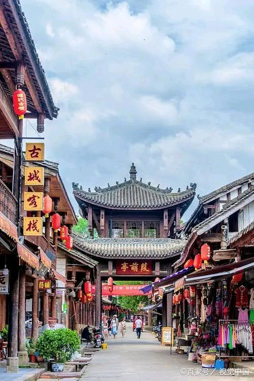 《七律 · 华中小镇游》文/李平（图3）