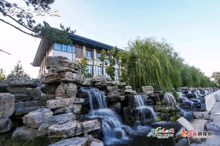 《七律 · 华中小镇游》文/李平（图4）