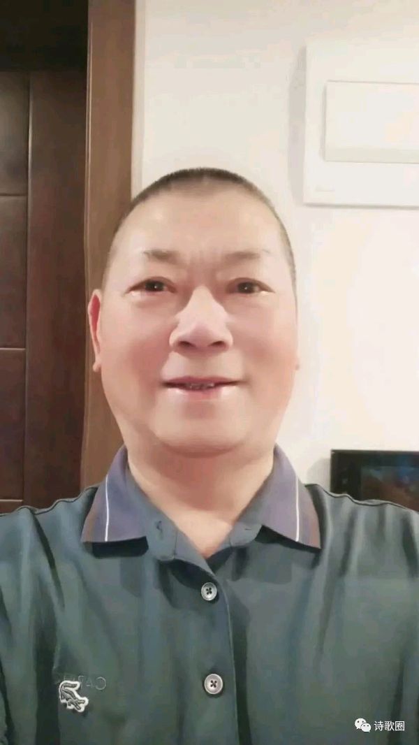 《夏天的激情》作者:曹达环【主播:刘树清】【桃源国际诗歌文化传媒】用声音传递温暖以诵读致敬人生♬（图11）