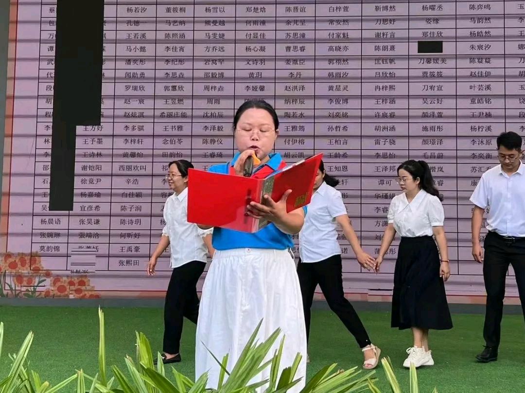 【允美教育】“红领巾 爱祖国”——西双版纳州允景洪小学示范性入队仪式暨少先队主题队日活动（图19）