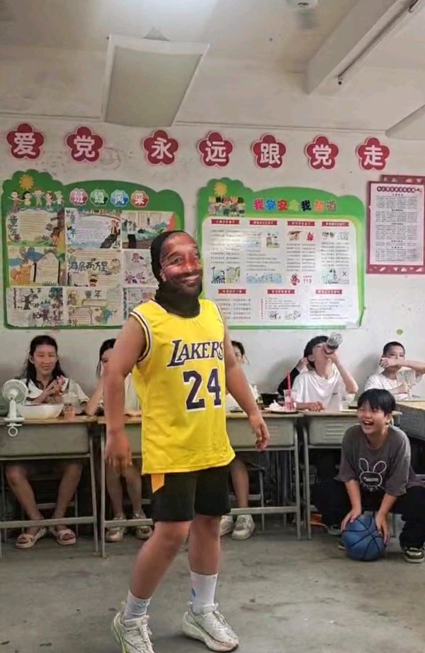 作者：凌寒《六一抒怀》10211期~新京都文艺（图5）
