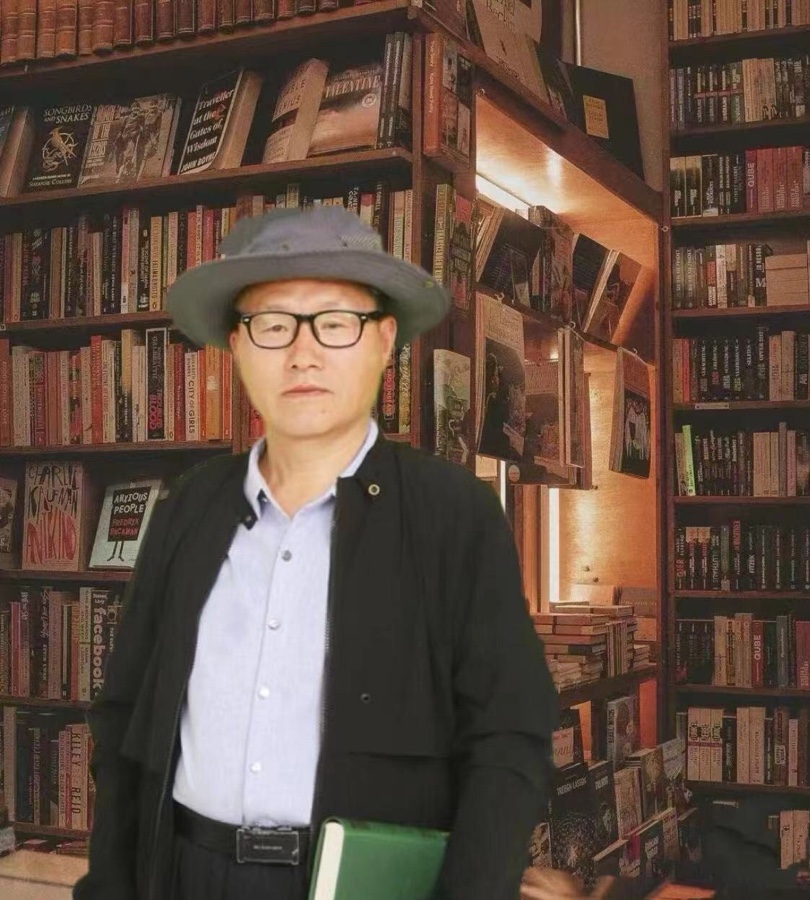 中英文双语诗《下一个路口》作者：喊月｜英文翻译：王佐臣