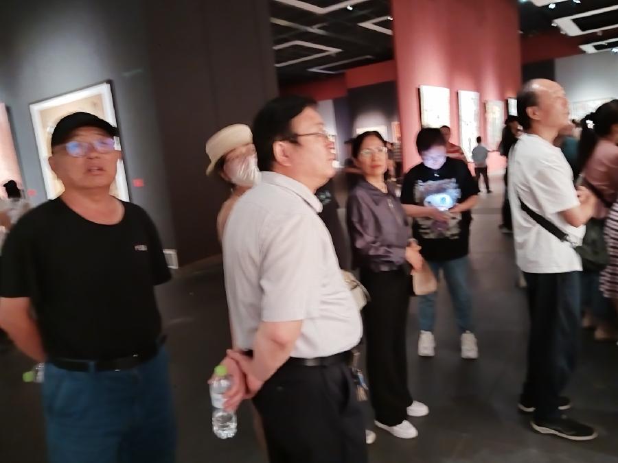 肥城市文联、肥城市美协组织会员观摩学习第十四届全国美展山东作品展（图6）