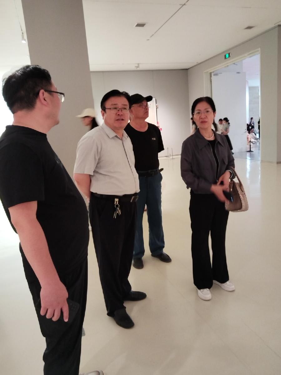 肥城市文联、肥城市美协组织会员观摩学习第十四届全国美展山东作品展（图8）