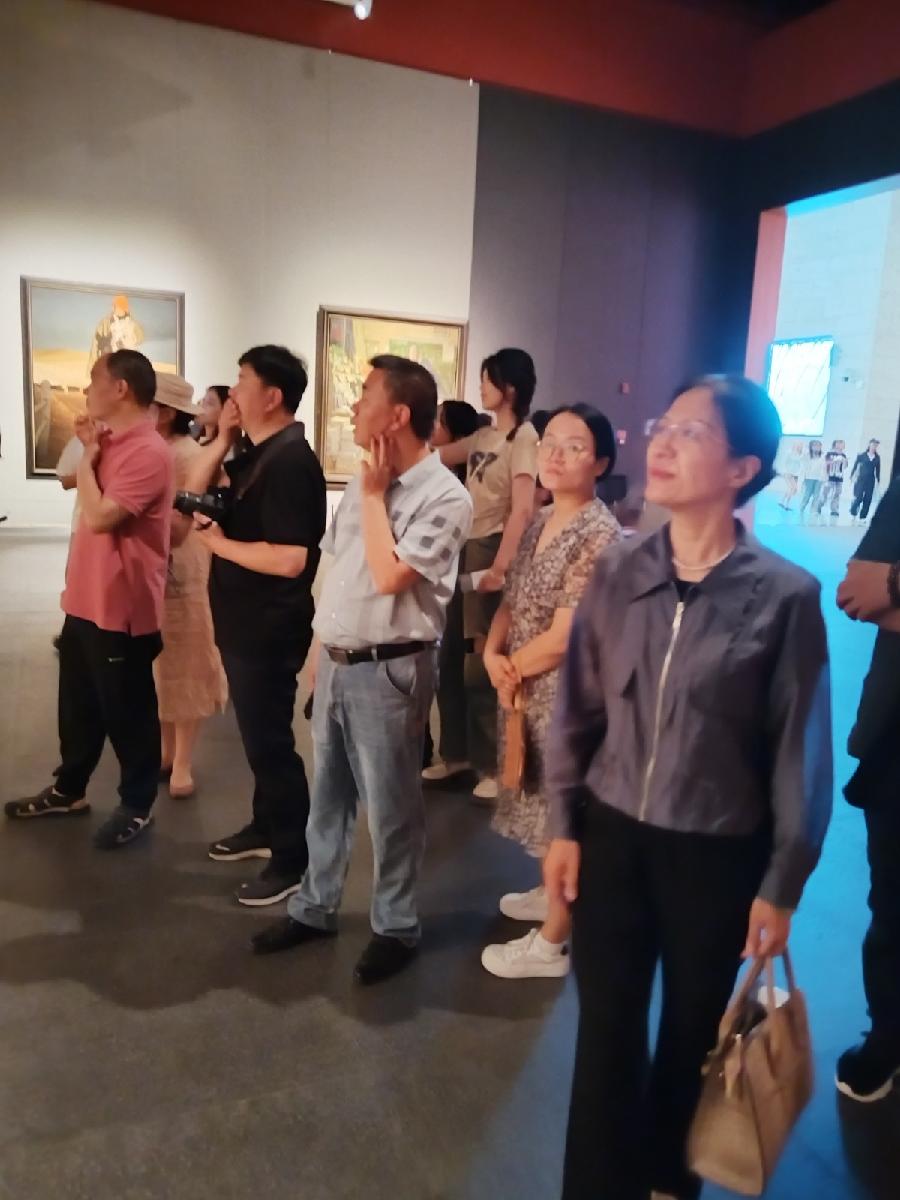 肥城市文联、肥城市美协组织会员观摩学习第十四届全国美展山东作品展（图7）