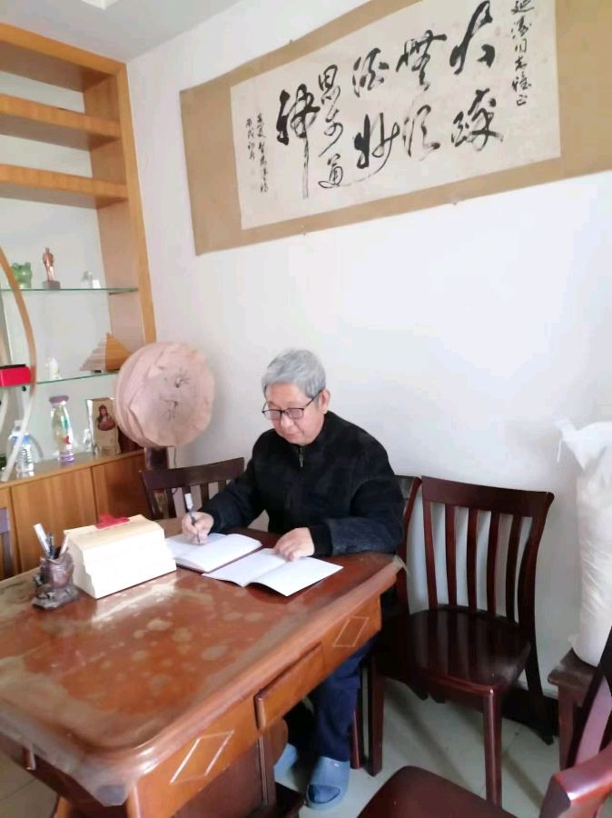 荐赏：生活见闻（微诗十首）// 文/董延涛//《诗耕》征稿//都市头条（图14）