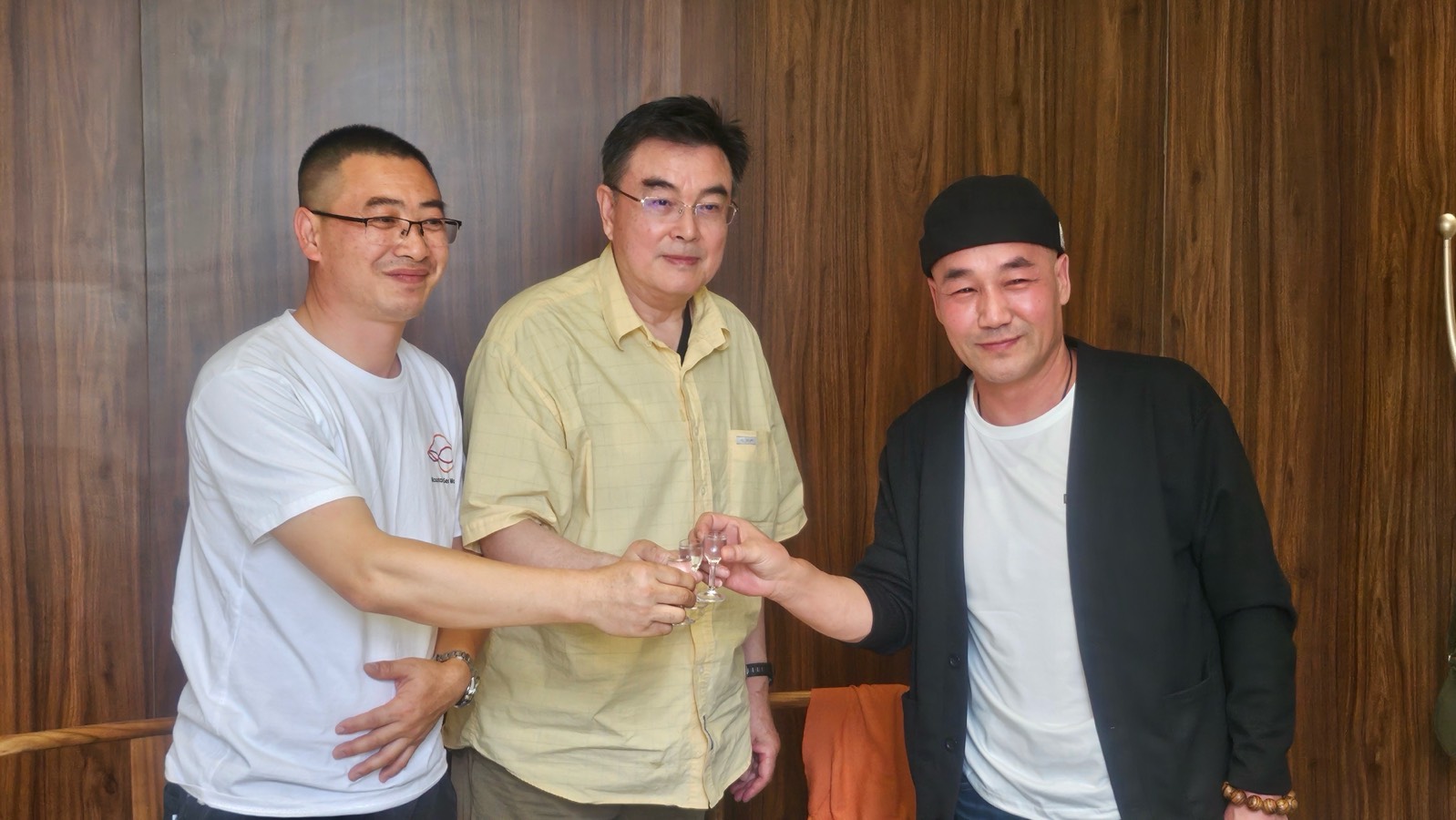 相聚青城，探讨中美诗歌文化-【美国头条】天下诗歌联盟【世界诗人名人展】（特刊）（图59）