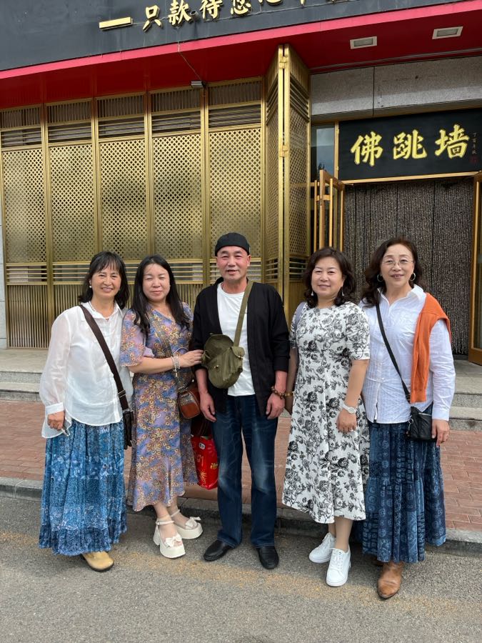 相聚青城，探讨中美诗歌文化-【美国头条】天下诗歌联盟【世界诗人名人展】（特刊）（图76）