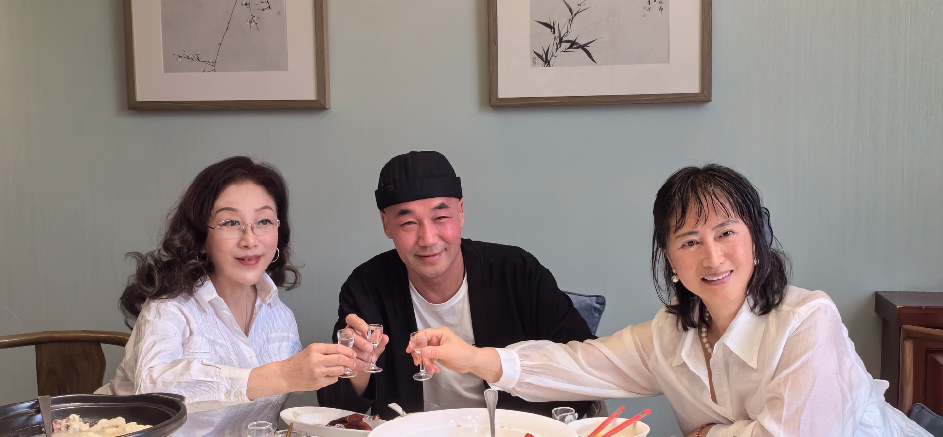 相聚青城，探讨中美诗歌文化-【美国头条】天下诗歌联盟【世界诗人名人展】（特刊）（图18）