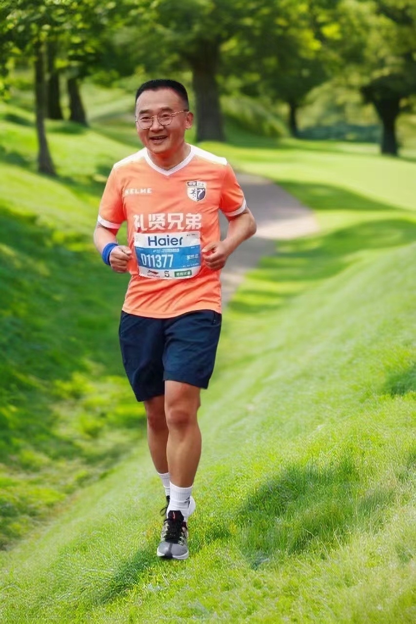 【国风燕赵诗社】顾问、著名青岛诗人王法忠老师诗词专辑与您共享！（图9）