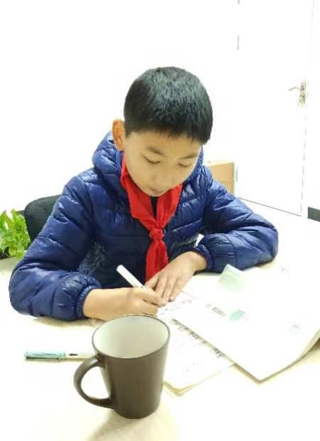 一路欢乐一路情 作者:程增庄 主播:蝴蝶兰（图3）