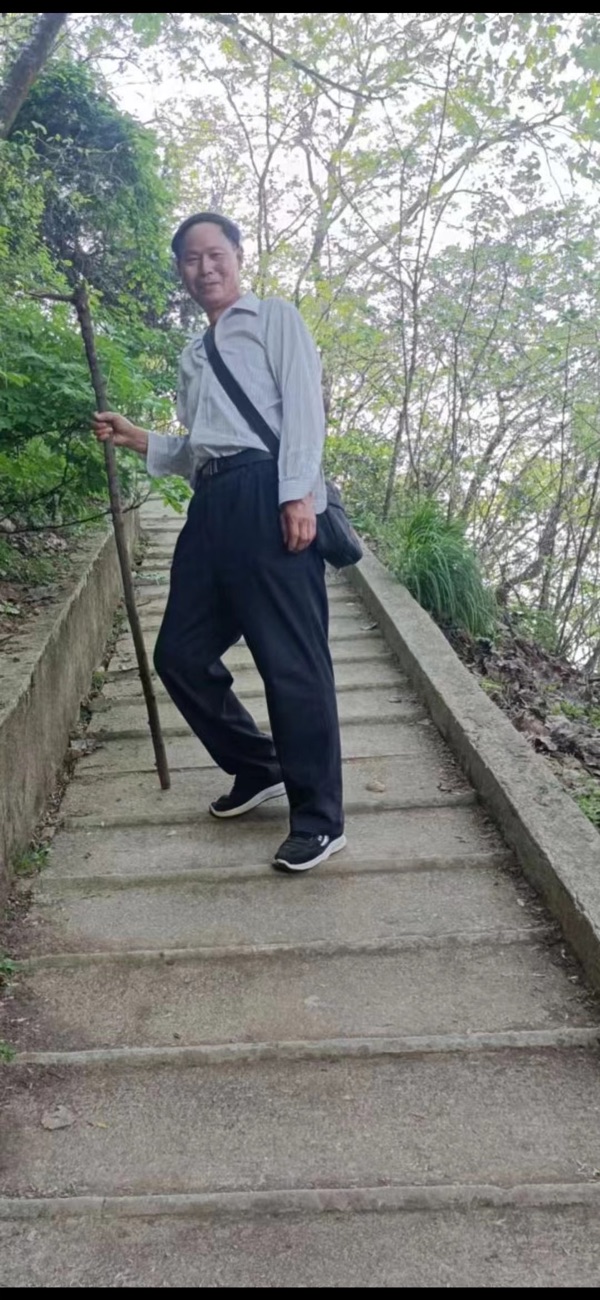 七绝 忙罢 作者:诗与远方 京津沪头条（图3）