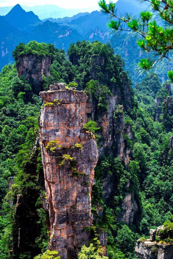肖勤现代诗《 山 》主播/大海-京津沪头条（图4）