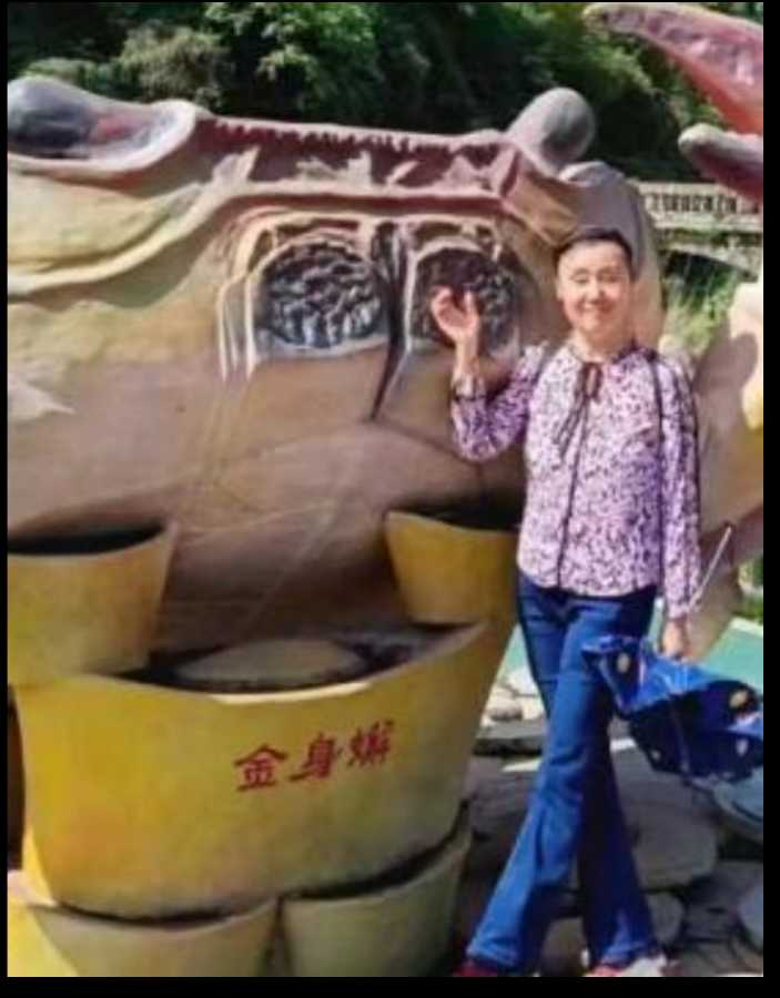 中国楹联野草诗社十二（江苏）研修院067期微刊《六月荷花别样红》（图28）