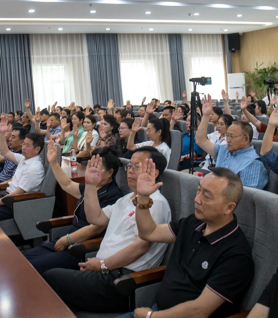 合心合力谱新篇～张铁友（图15）