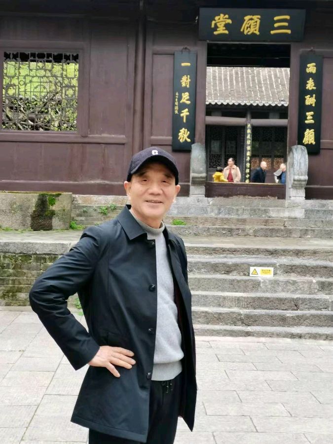 散文【踏雪赏梅.共五章（第一章）】河南在线作家/郭相奎/诵读团队总社长/龍（华夏诗词文学社）河南头条（图7）