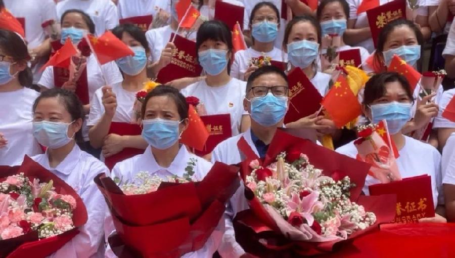 七绝-英雄战歌（组合）诗||白小文（图22）