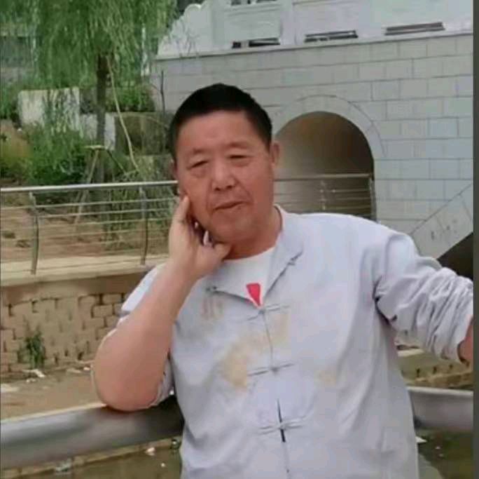 《如梦令 · 党旗红心若初》文/许洁（河南新乡）（图4）