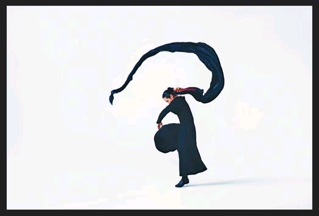 作者：黄元元《【野马狂草行】》10633期~新京都文艺（图4）
