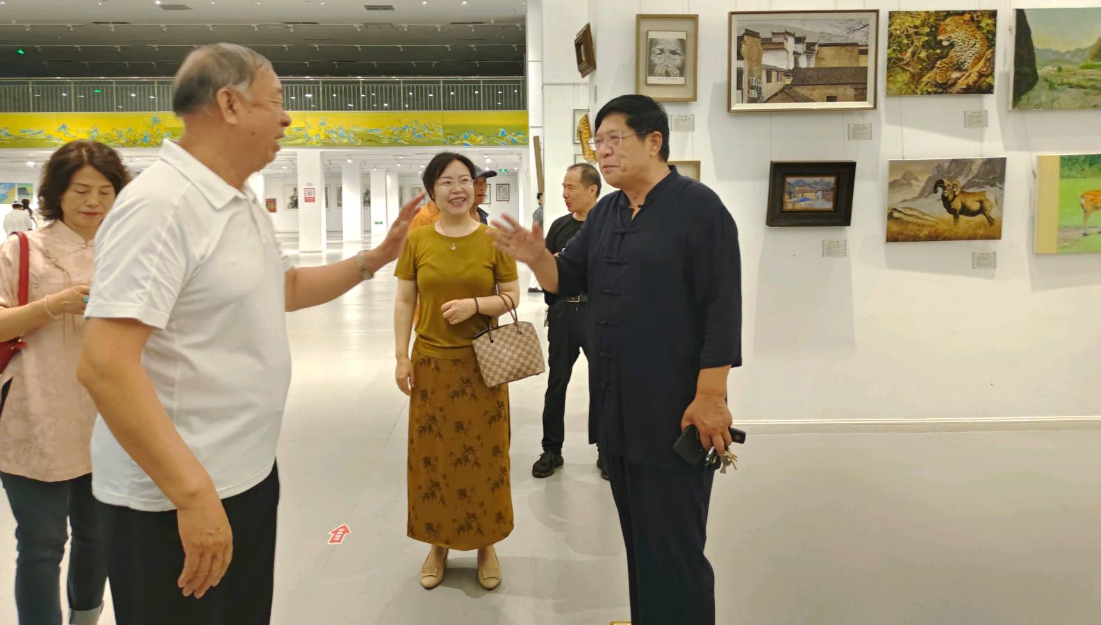 特刊:河间新绘艺校“艺心向党,百卉飘香”暨庆祝中国共产党成立103周年师生美术作品展在河间市美术馆隆重举行!中华诗经阁报道(图10)