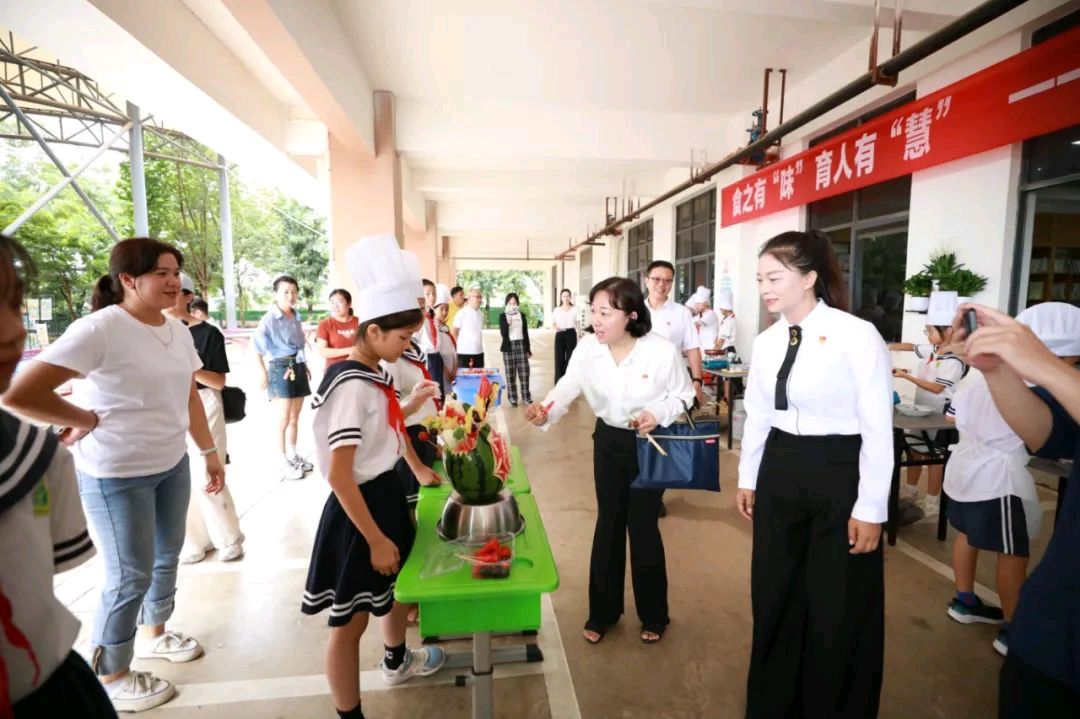 【允美教育集团】聚焦“大思政” 育人德为先——西双版纳州允景洪小学万达校区党建现场（图18）