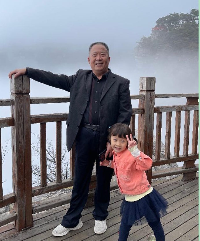 【中华好诗词】分享（江苏南京）优秀诗人方少春老师《五律·咏梅》六首请欣赏（图6）