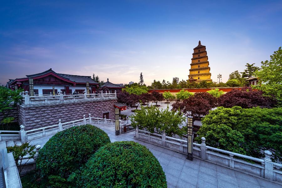 【名家美文推荐】晋陕旅行记（七绝26首）文/朱福生（内蒙古赤峰）（图4）