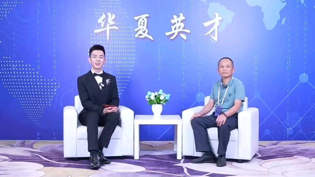 作者：崔怀强《七绝•醉琼浆——为韶关资深诗人文初夫妇武汉行兴作》10704期~新京都文艺
